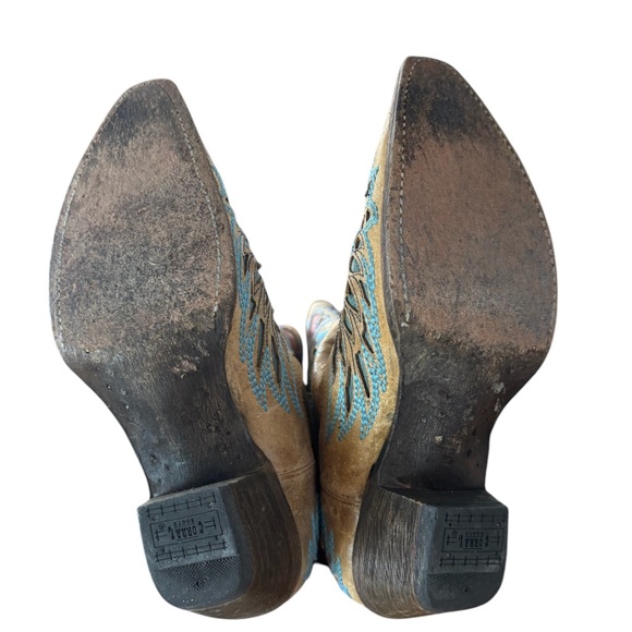 Corral Vintage Boots - Wings 🪽 Peace Sign ☮️ Heart ❤️ - Picture 4 of 4